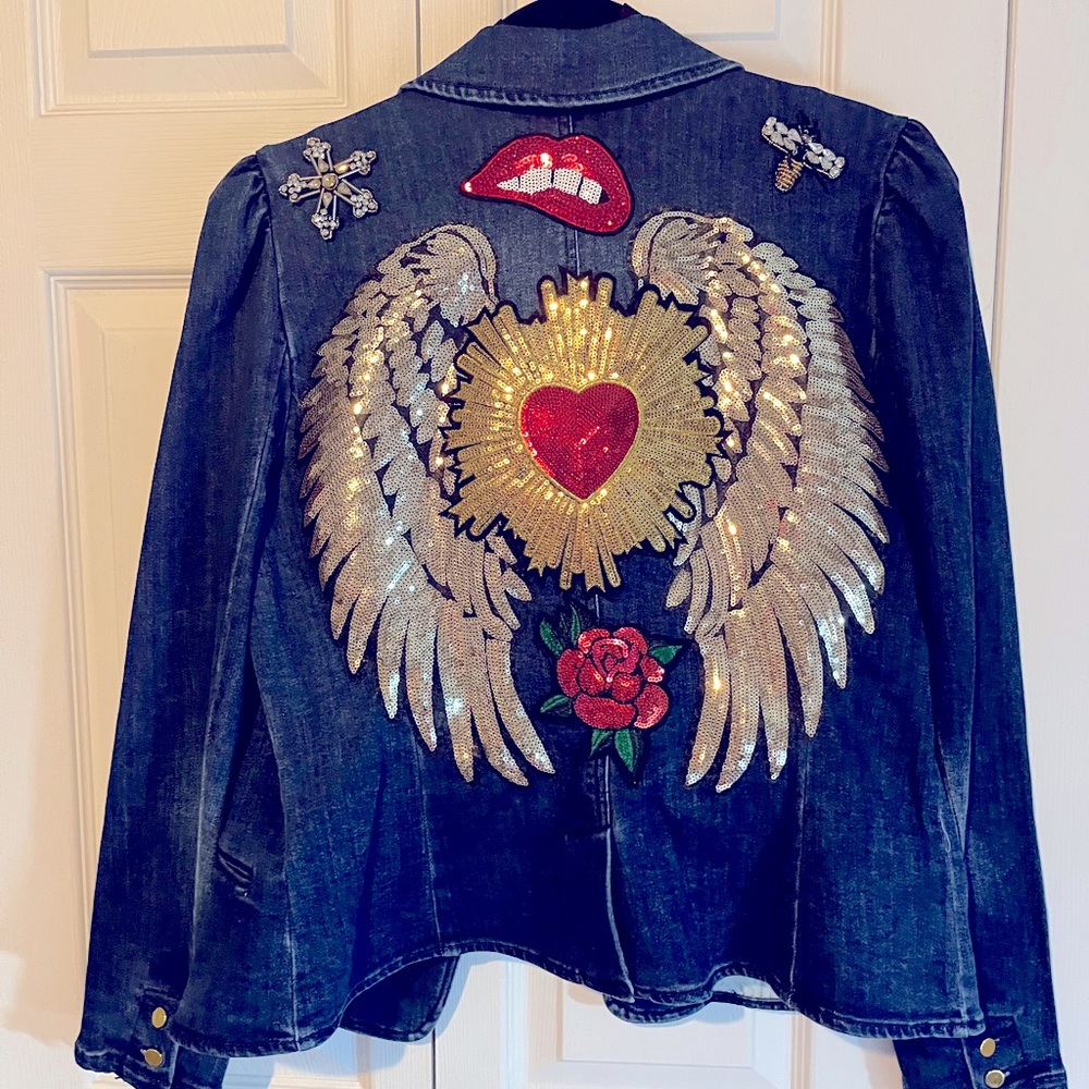 Beautiful jacket red gold